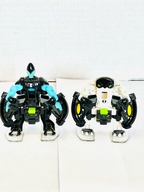 Ben 10 Omni Launcher Battle Figures Cannonbolt & XLR8 Playmates